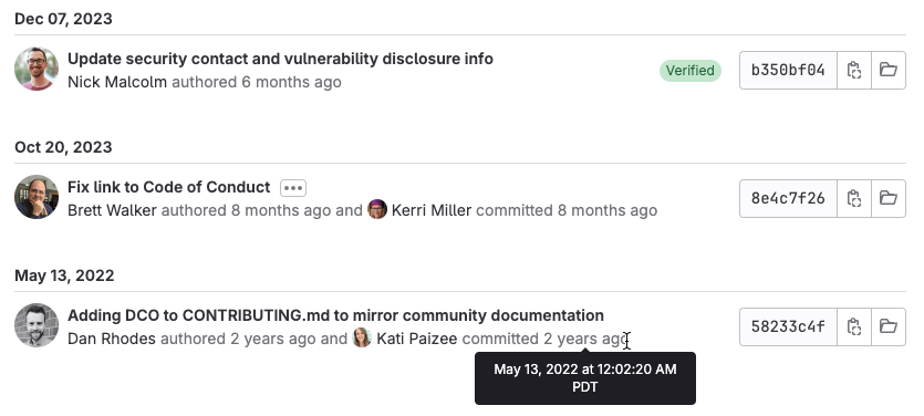 A list of 3 commits for a single file, with the newest commit marked as ‘Verified’.